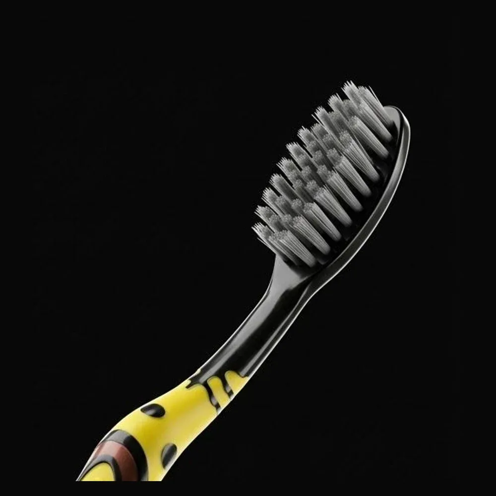 Das Experten SCHWARZ charcoal-infused toothbrush